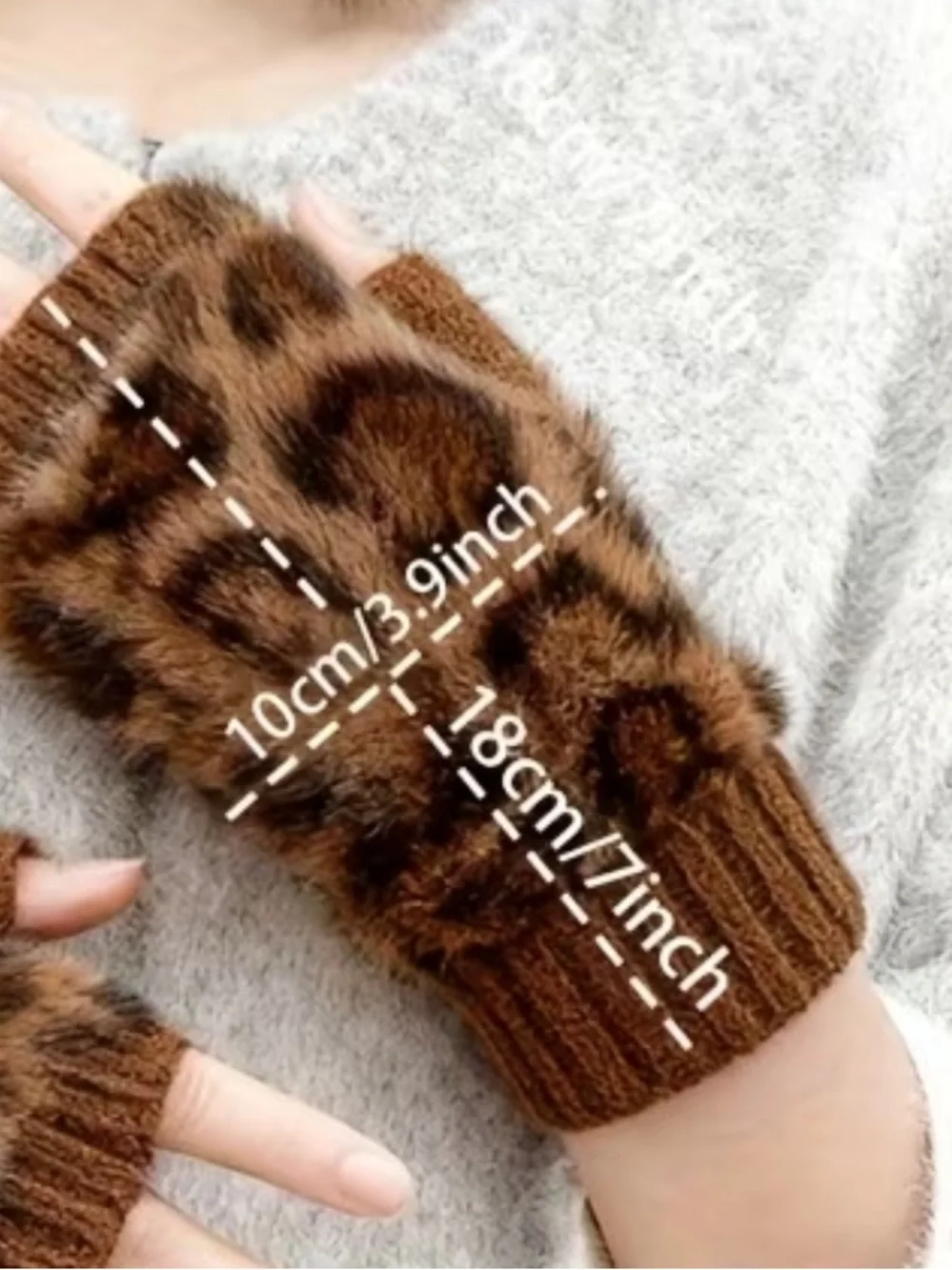 🆕Furry Leopard Print Fingerless Gloves